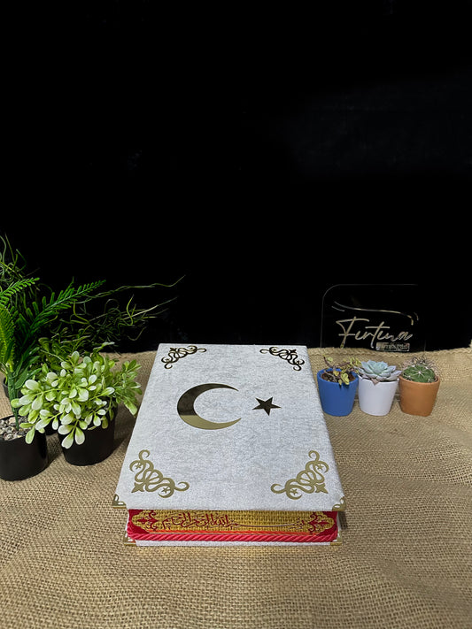 Kur'an-ı Kerim Seti Kadife Kaplı Bilgisayar Hatlı Plaket Kutulu