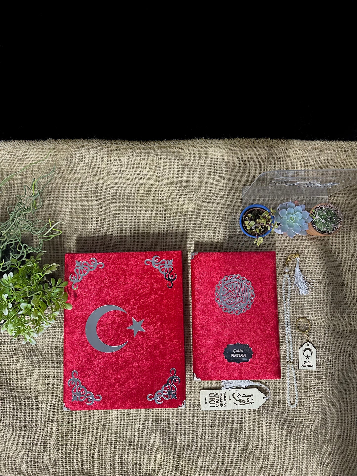 Kur'an-ı Kerim Seti Kadife Kaplı Bilgisayar Hatlı Plaket Kutulu