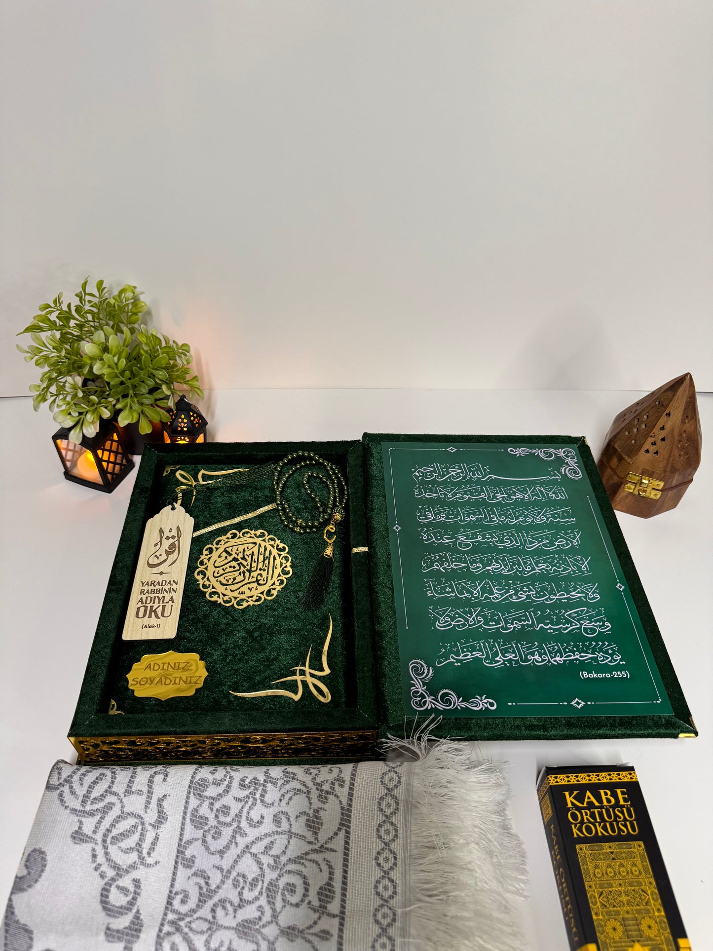 Kur'an-ı Kerim Seti Kadife Kaplı Bilgisayar Hatlı Sandık Kutulu