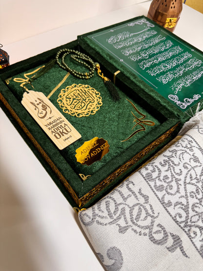 Kur'an-ı Kerim Seti Kadife Kaplı Bilgisayar Hatlı Sandık Kutulu